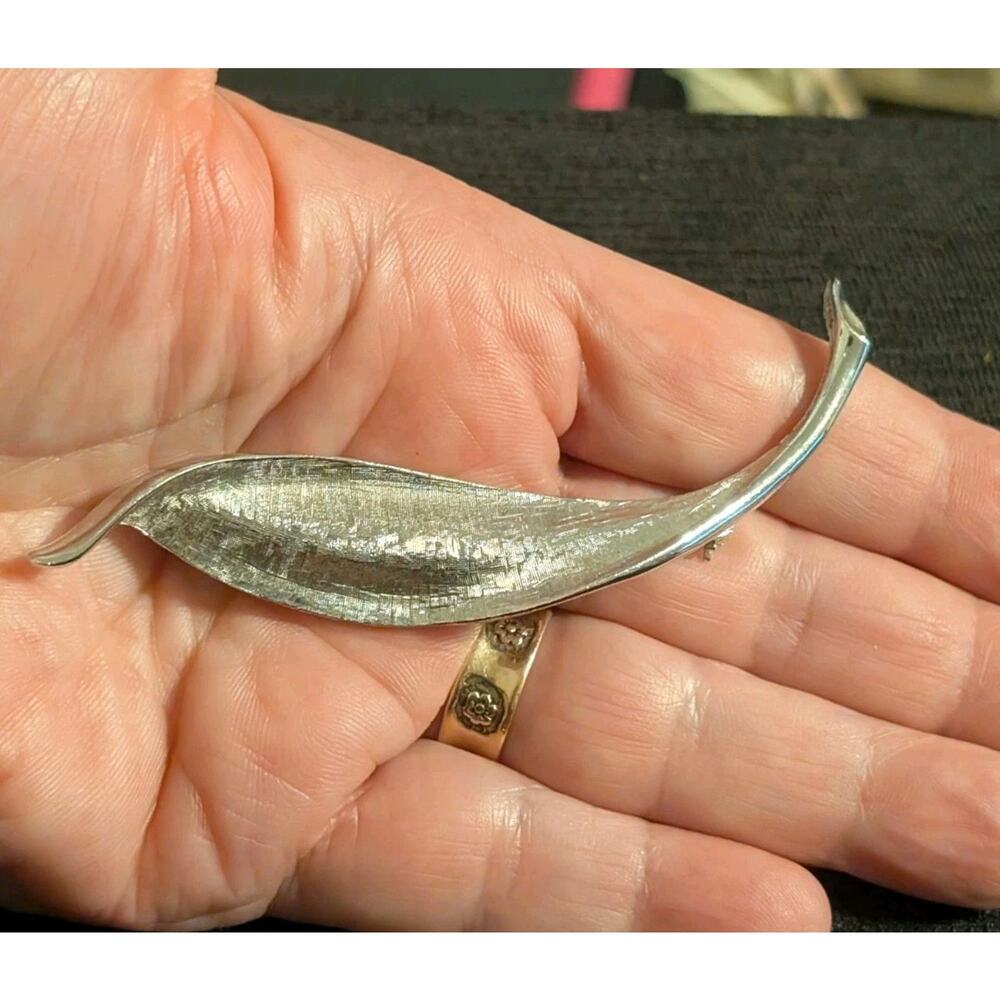 Vintage Large Charel Leaf Brooch Pin- Shiny Brushed Silver-tone Mid-century sf60 - Picture 5 of 8